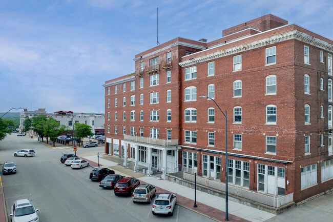 More details for Historic Strategic Redevelopment Block – for Sale, La Salle, IL