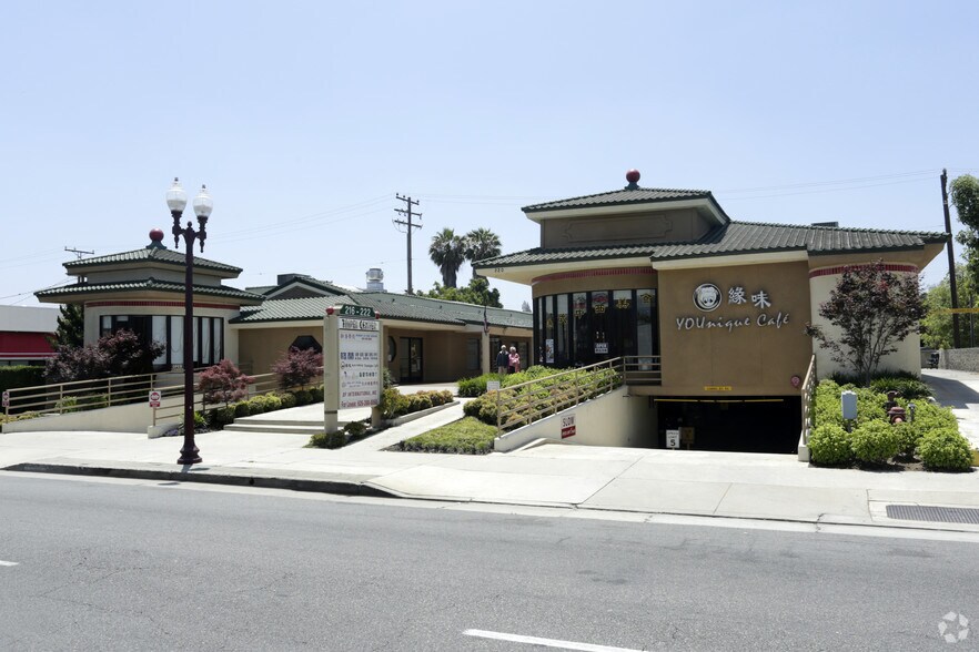 216-222 W Garvey Ave, Monterey Park, CA for lease - Building Photo - Image 2 of 3