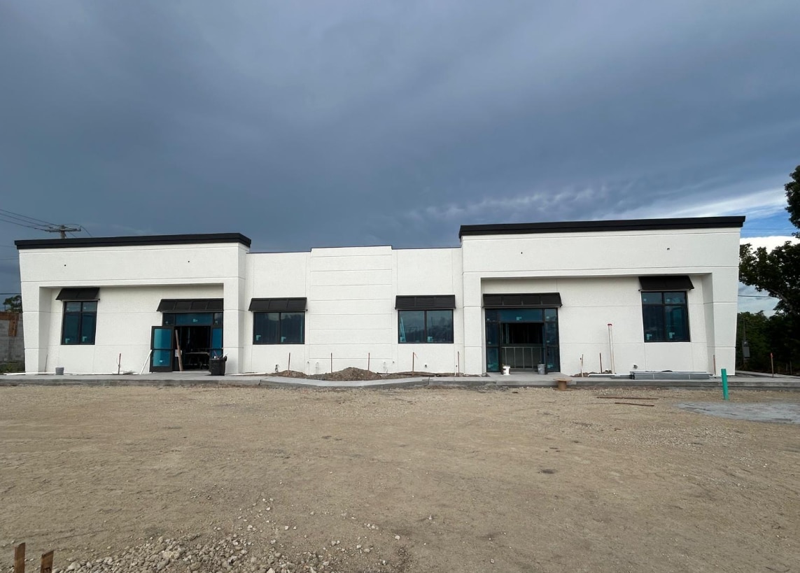 14210 Metropolis Ave, Fort Myers, FL for lease Building Photo- Image 1 of 2