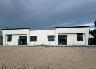 14210 Metropolis Ave, Fort Myers, FL for lease Building Photo- Image 1 of 2