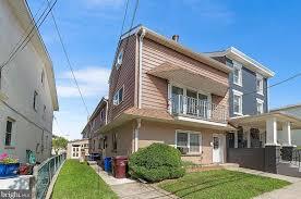 407 Holstein St, Bridgeport, PA for sale - Building Photo - Image 2 of 3