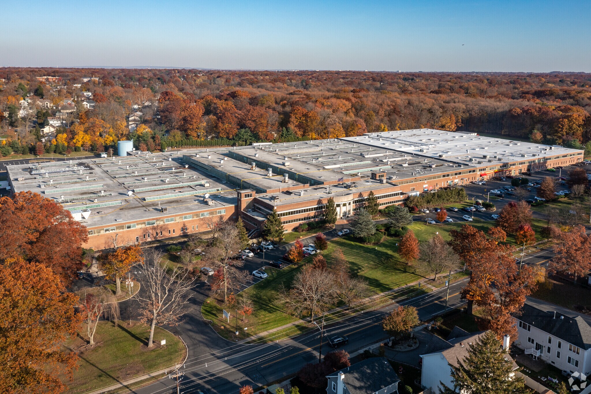 3775 Park Ave, Edison, NJ 08820 Edison One Commerce Center