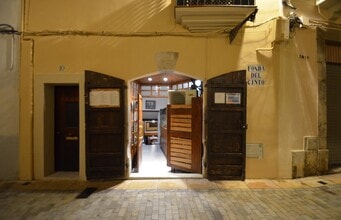 Retail in Vilanova i la Geltrú, Barcelona for lease Interior Photo- Image 1 of 15