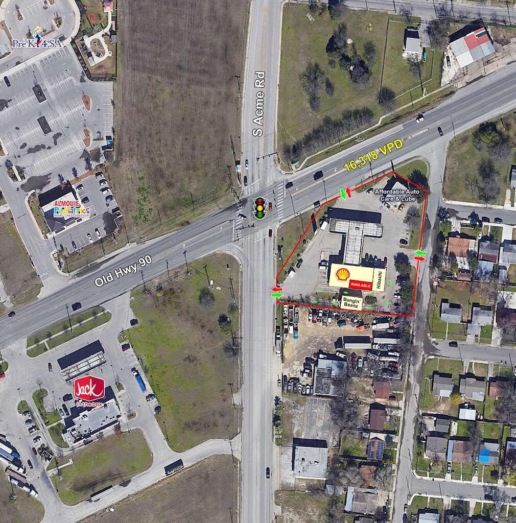 702 S Acme Rd, San Antonio, TX 78237 Restaurant Inside of Busy C