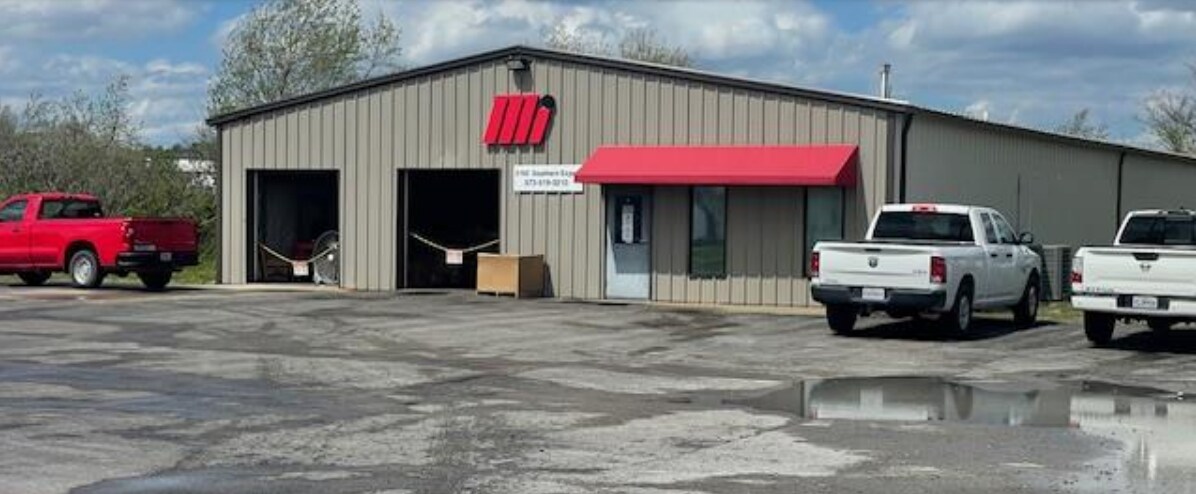 2102 Southern Expy, Cape Girardeau, MO for sale Primary Photo- Image 1 of 1