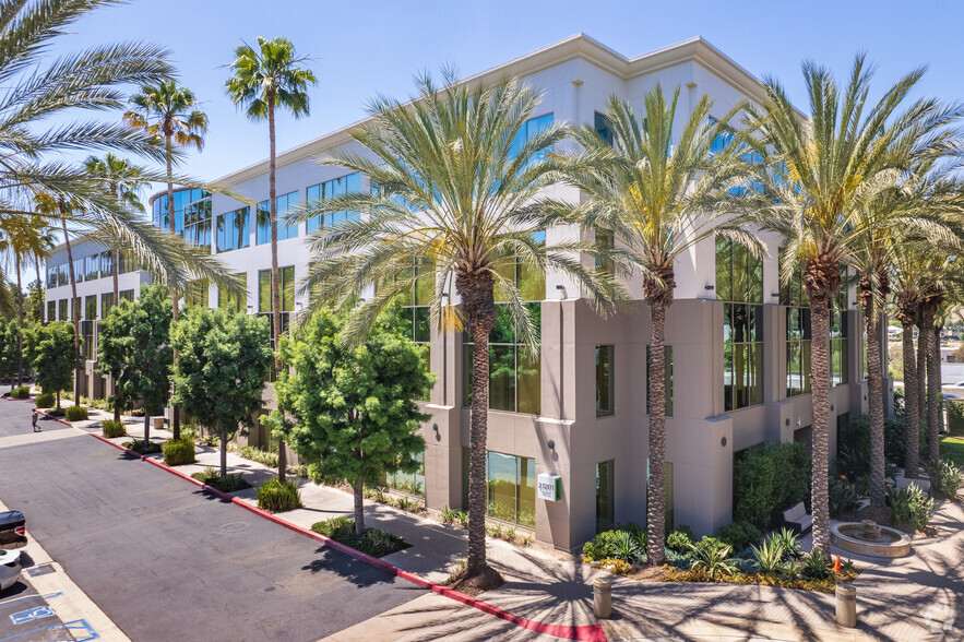 27101 Puerta Real, Mission Viejo, CA for sale - Primary Photo - Image 1 of 19