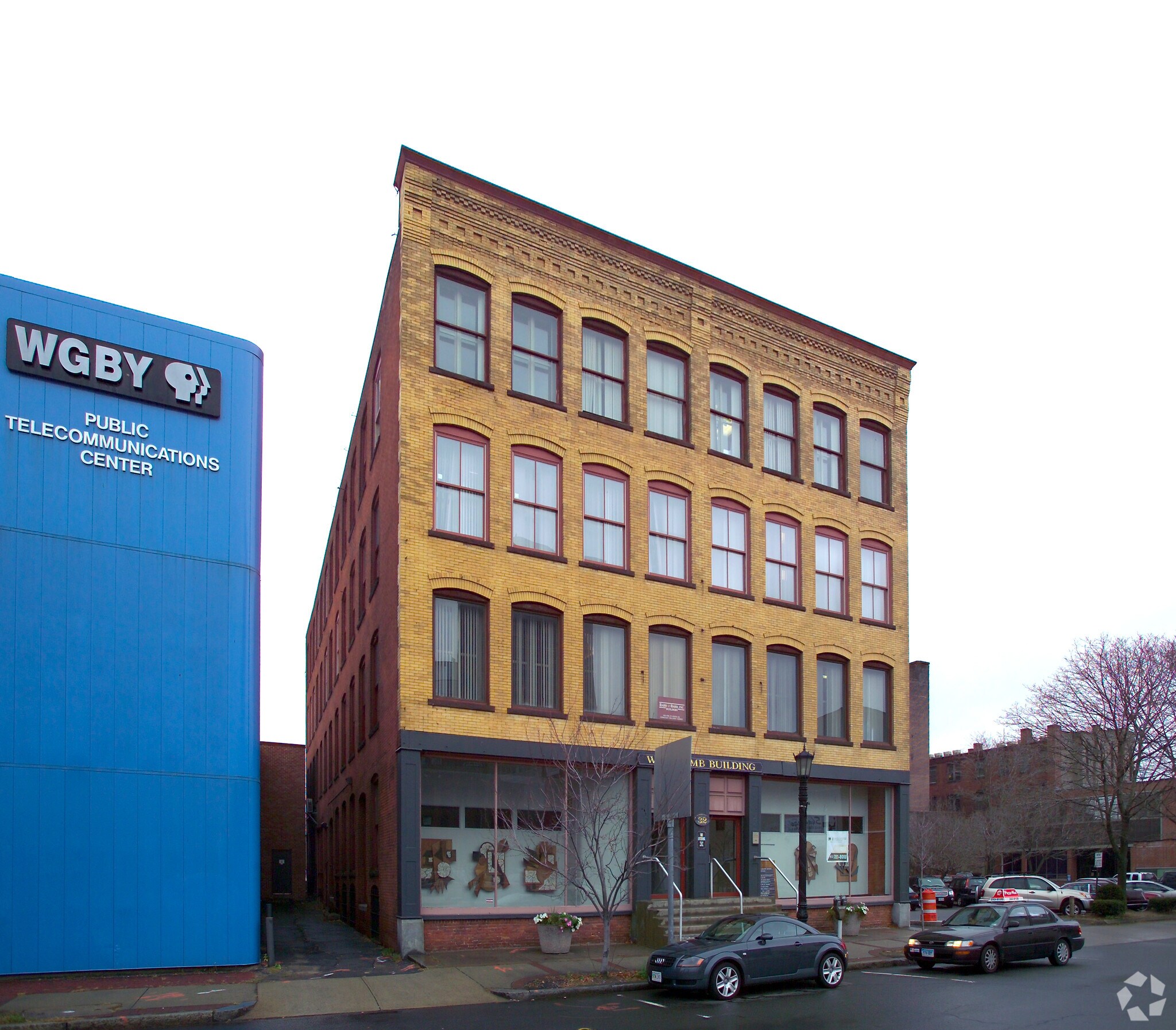 3234 Hampden St, Springfield, MA 01103 The Building