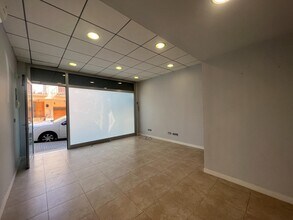 Office/Retail in Sentmenat, Barcelona for lease Interior Photo- Image 2 of 8