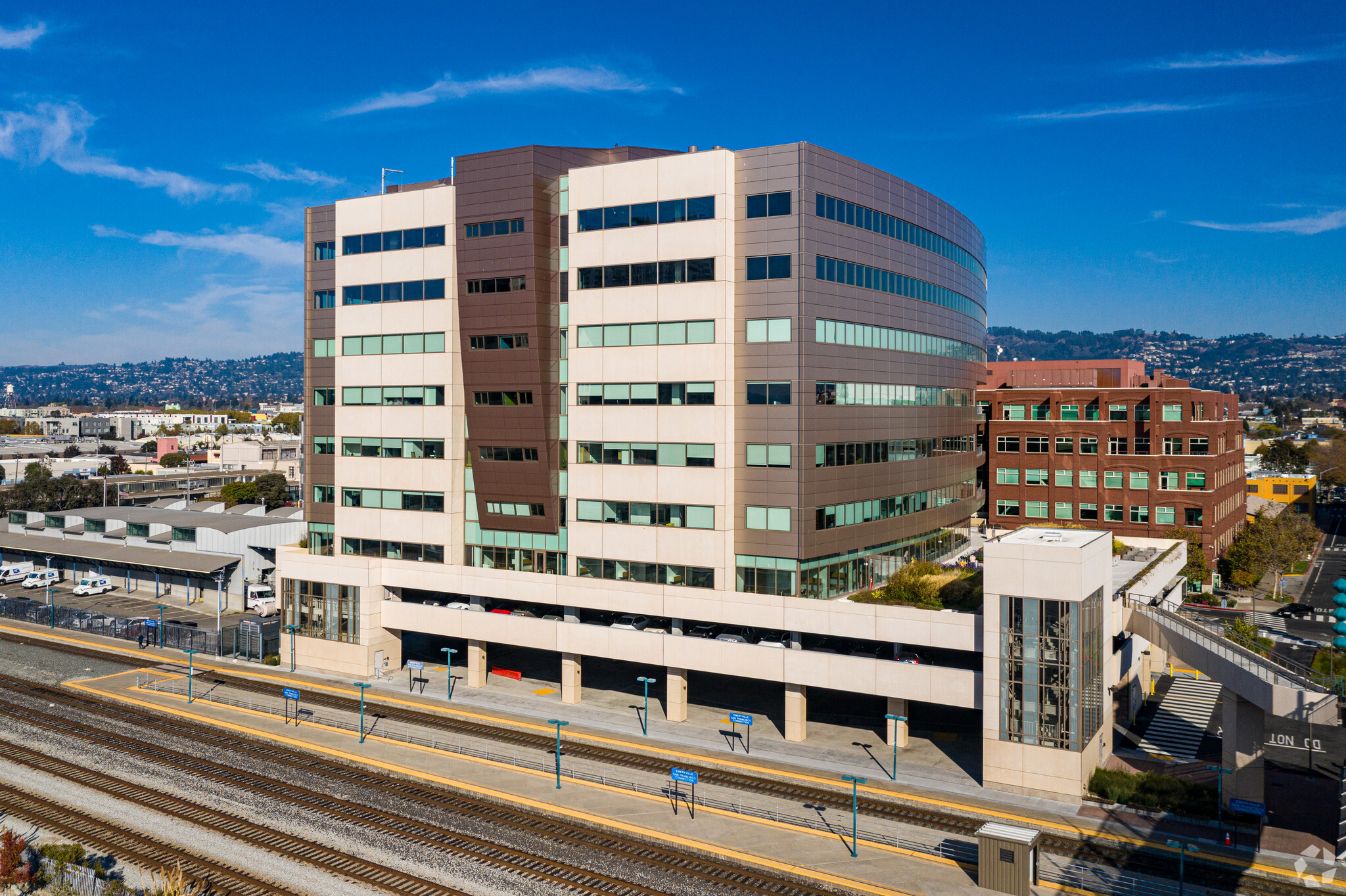 5959 Horton St, Emeryville, CA for lease Building Photo- Image 1 of 2