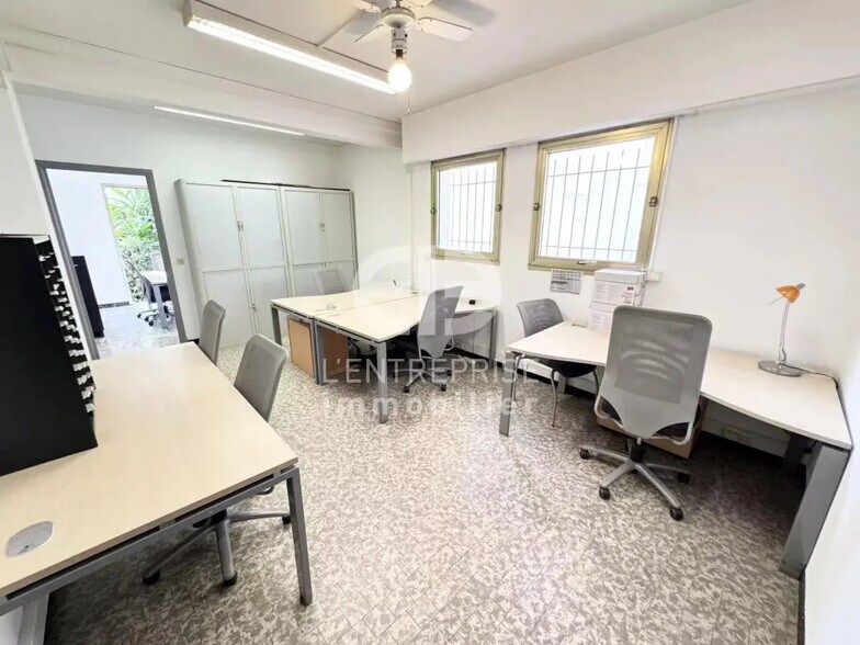 Office in Nice for lease - Interior Photo - Image 3 of 8