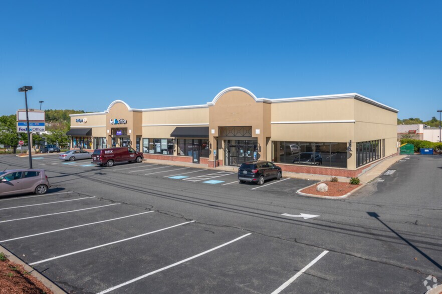 600 Broadway, Saugus, MA 01906 Retail Space for Lease