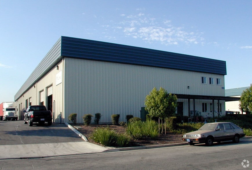 490 Mayock Rd, Gilroy, CA for lease - Building Photo - Image 3 of 10