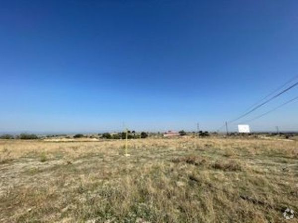 Land in Navalcarnero, MAD for sale - Primary Photo - Image 1 of 5