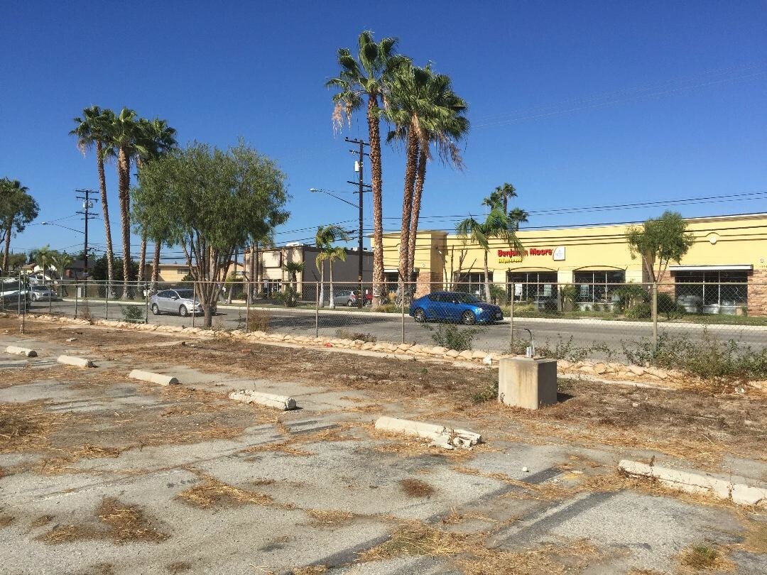 11540 Artesia Blvd, Artesia, CA 90701