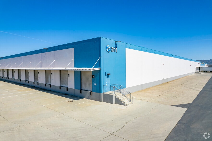 211-213 W Cutting Blvd, Richmond, CA for lease - Primary Photo - Image 2 of 5