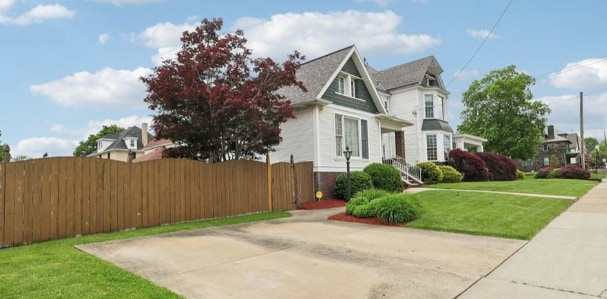 134 4th St, Ellwood City, PA for sale - Building Photo - Image 3 of 5