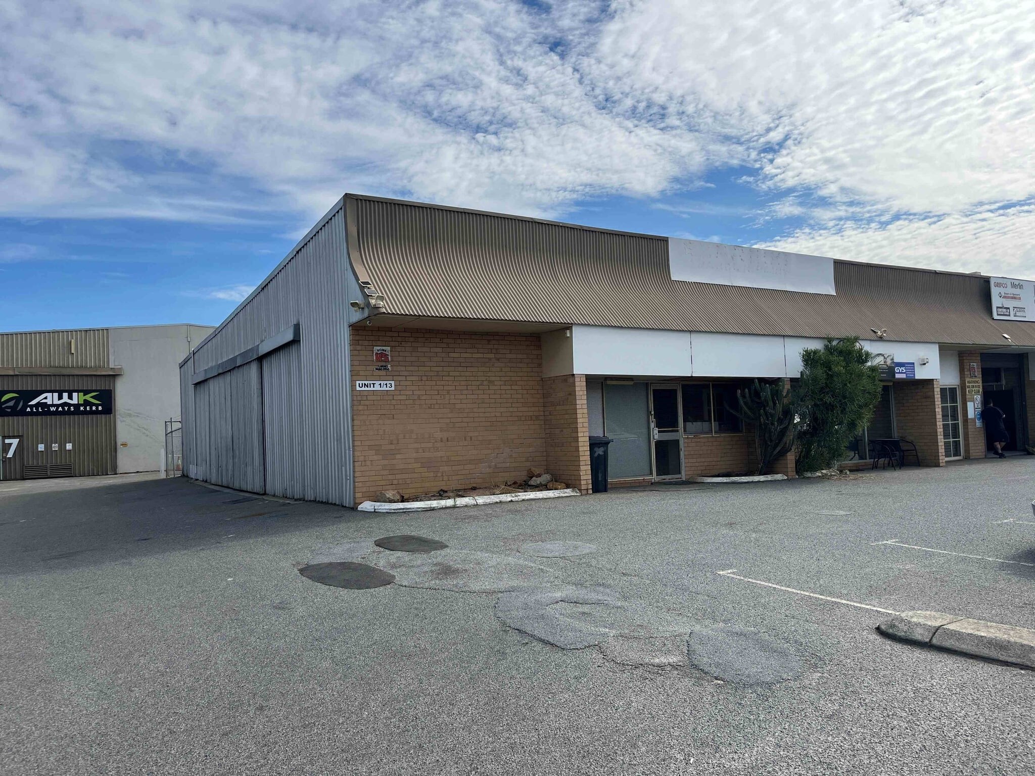 13 Church Rd, Maddington for lease Building Photo- Image 1 of 10