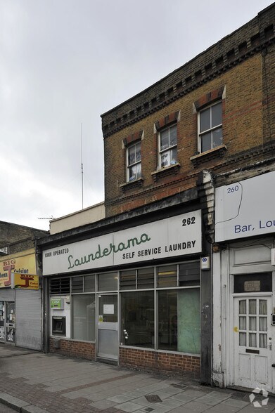 262 Brixton Rd, London for sale - Primary Photo - Image 1 of 1
