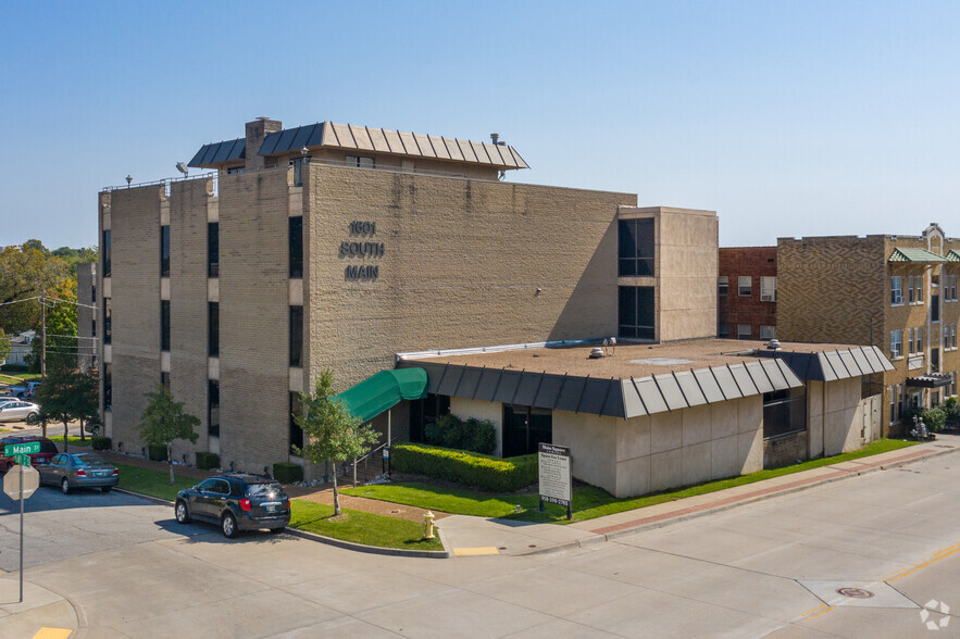 1601 S Main St, Tulsa, OK for sale - Primary Photo - Image 1 of 1