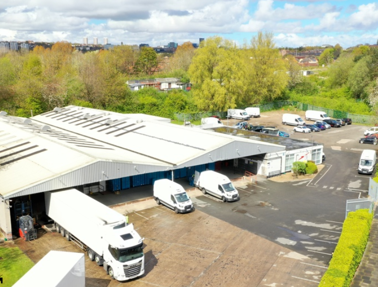 120 Lobley Hill Rd, Gateshead for sale - Building Photo - Image 1 of 9