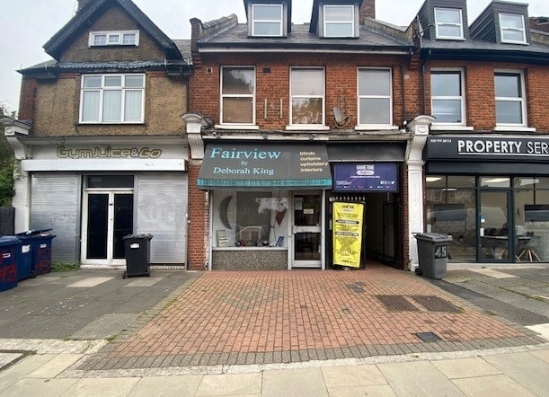 43 Daws Ln, London for sale Primary Photo- Image 1 of 1