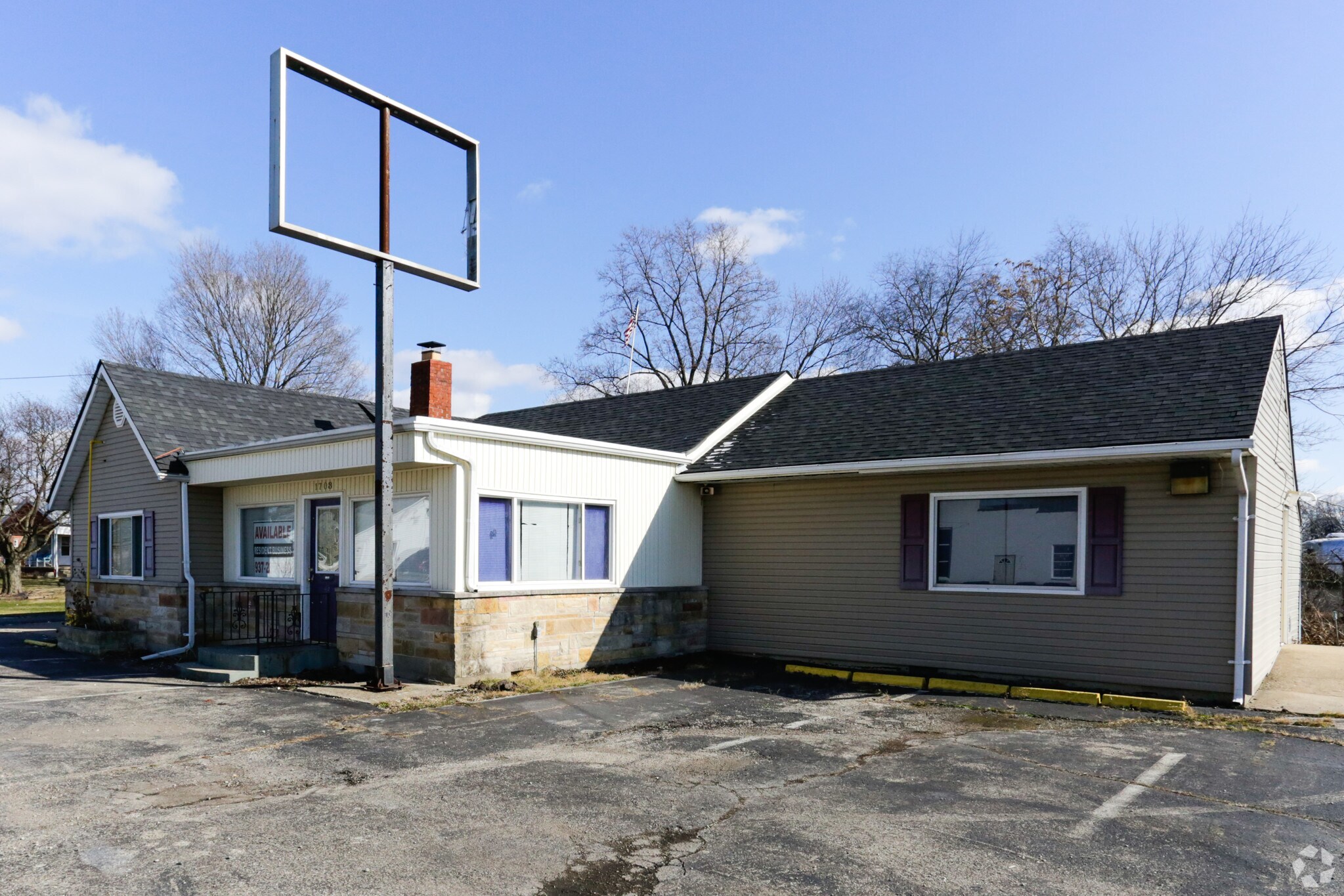 1708 Brandt Pike, Dayton, OH for sale Primary Photo- Image 1 of 1