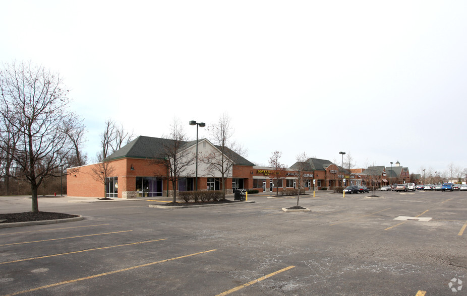 6811-6943 E Broad St, Columbus, OH for lease - Building Photo - Image 2 of 4