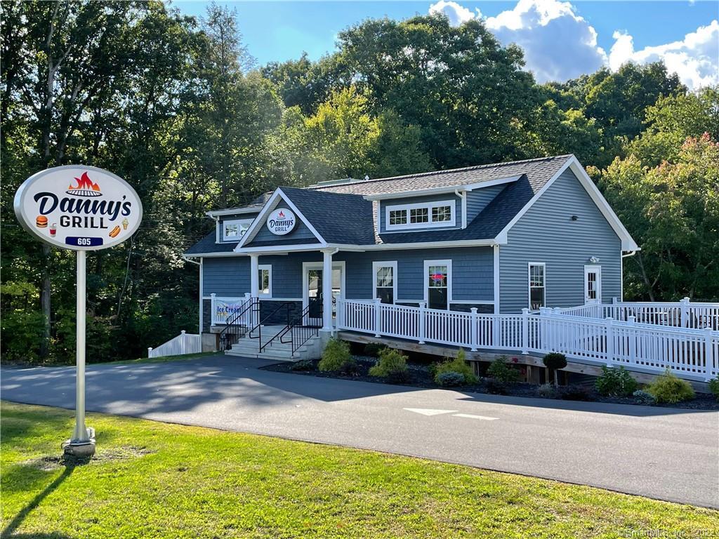 605 Wolcott Rd, Wolcott, CT 06716