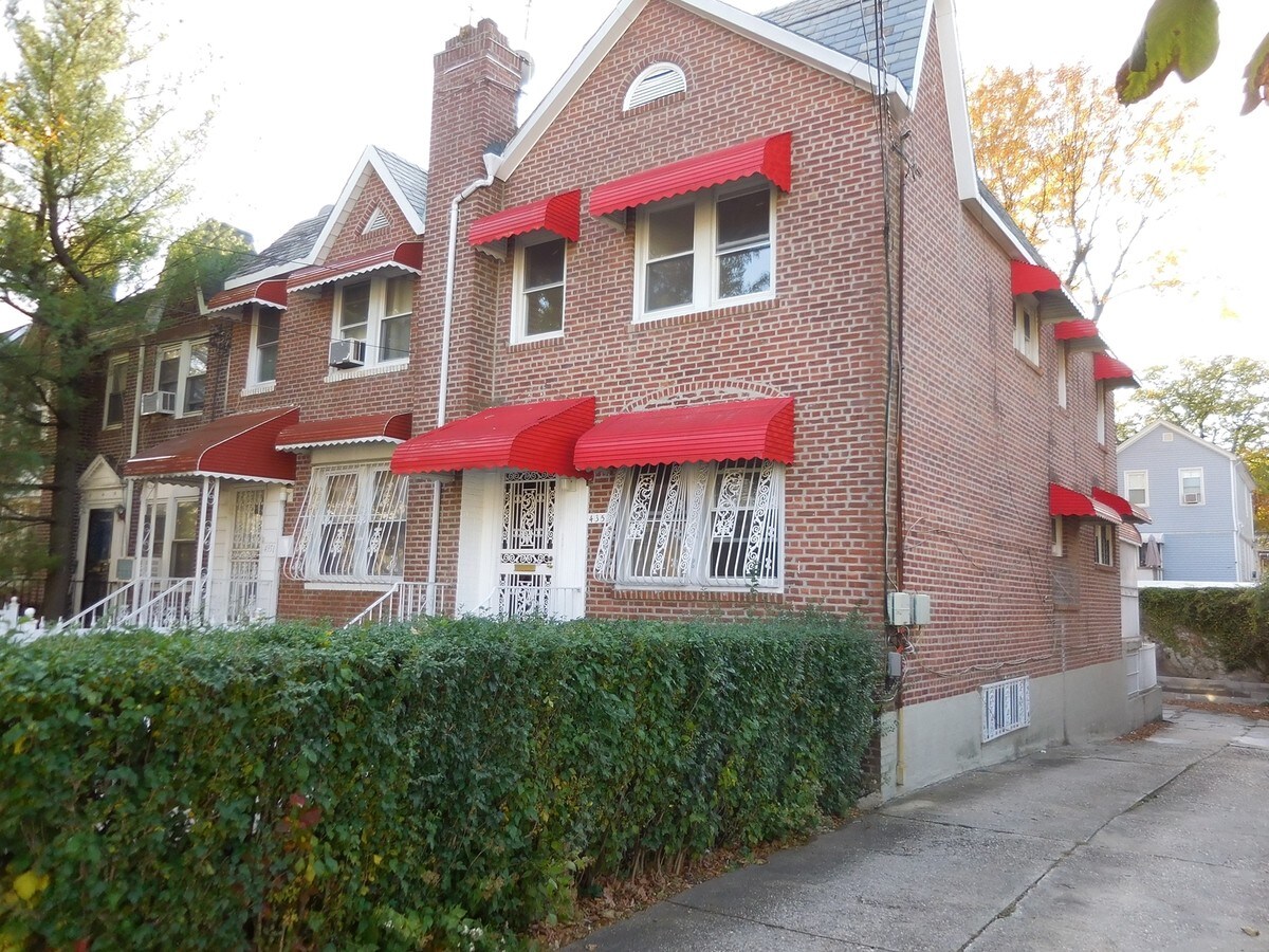 4353 Edson Ave, Bronx, NY 10466