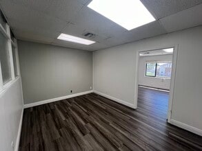 126 S Federal Hwy, Dania, FL for lease Interior Photo- Image 1 of 5