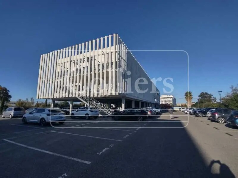 Office in Marignane for lease Building Photo- Image 1 of 8