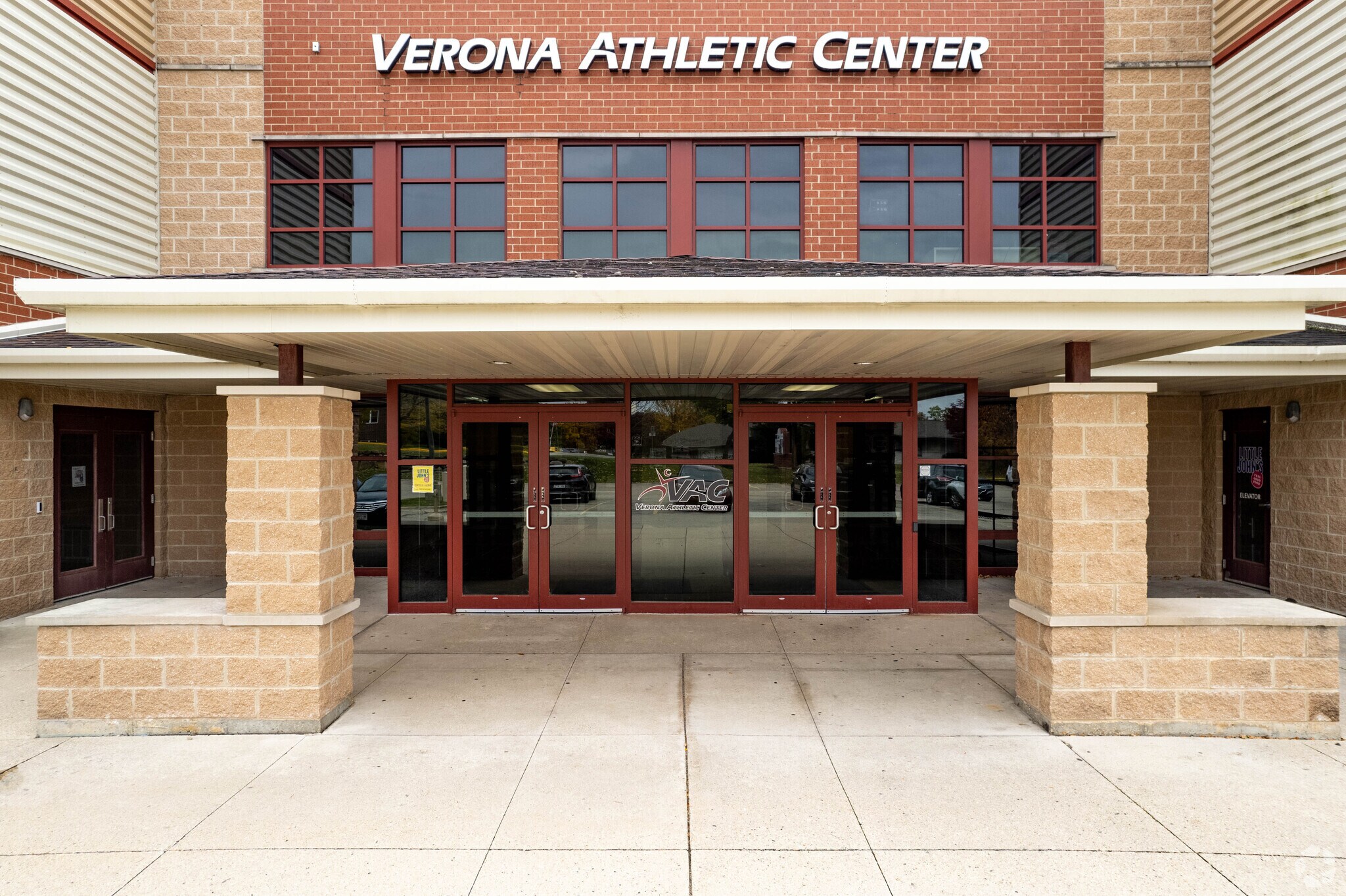 411 Prairie Heights Dr, Verona, WI 53593 Verona Athletic Center