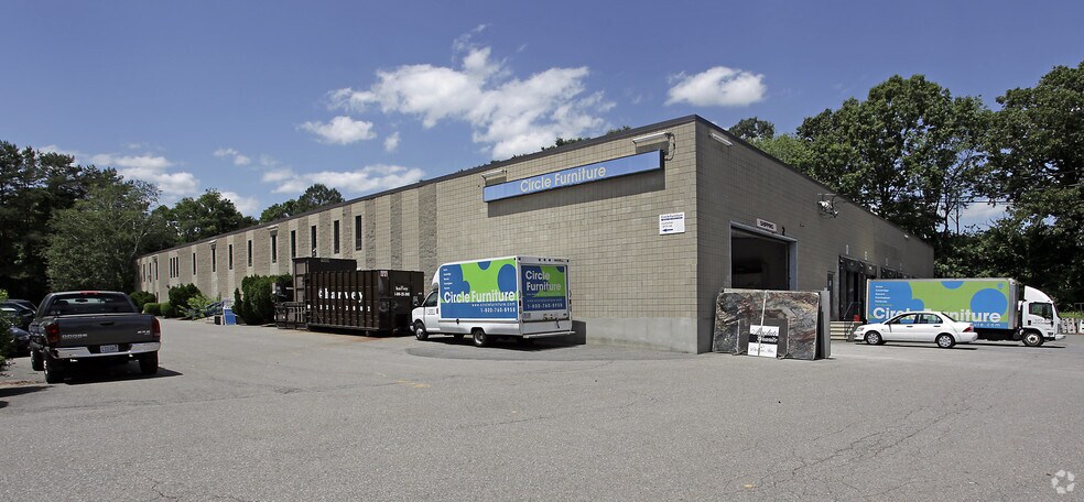 19 Craig Rd, Acton, MA for sale - Primary Photo - Image 1 of 1