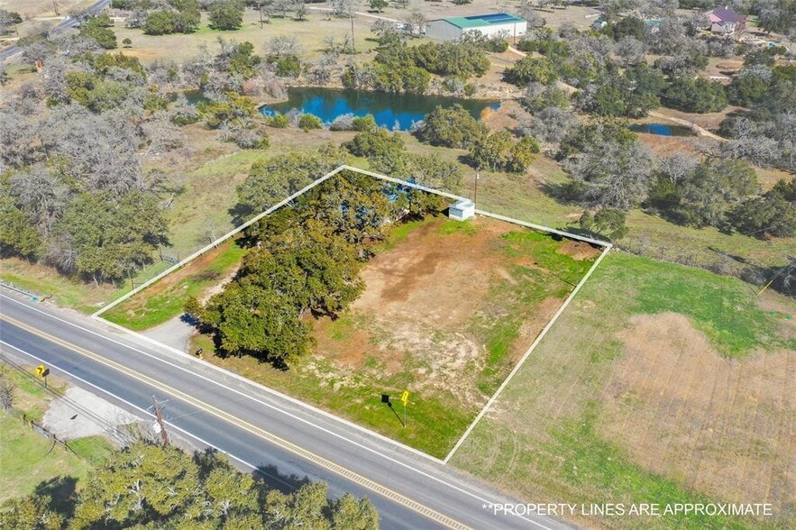 24503 Ranch Road 12, Dripping Springs, TX for sale - Primary Photo - Image 1 of 37