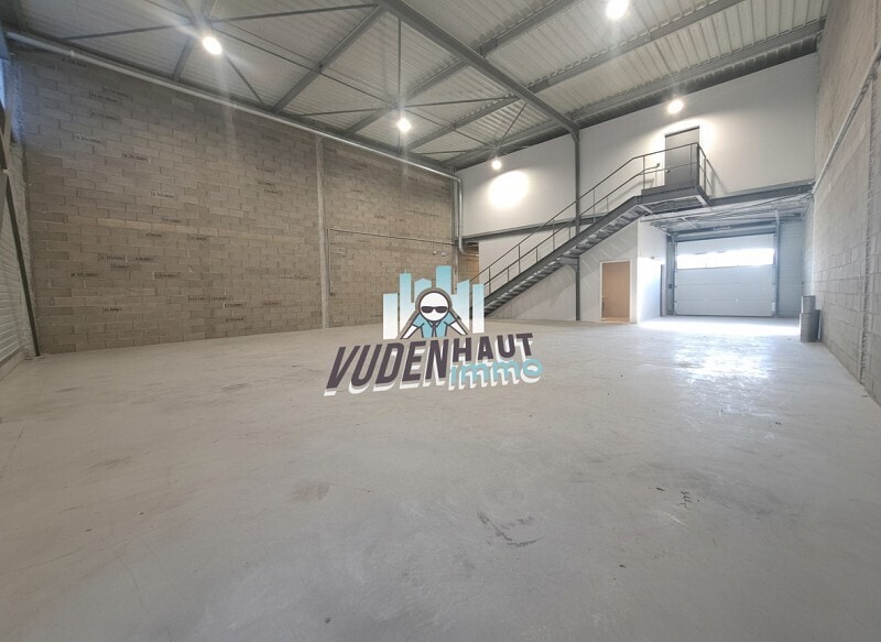 Flex in Launaguet for lease - Building Photo - Image 2 of 9