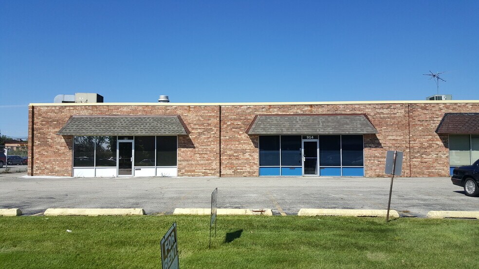 914 Morse Ave, Schaumburg, IL for sale - Building Photo - Image 1 of 1