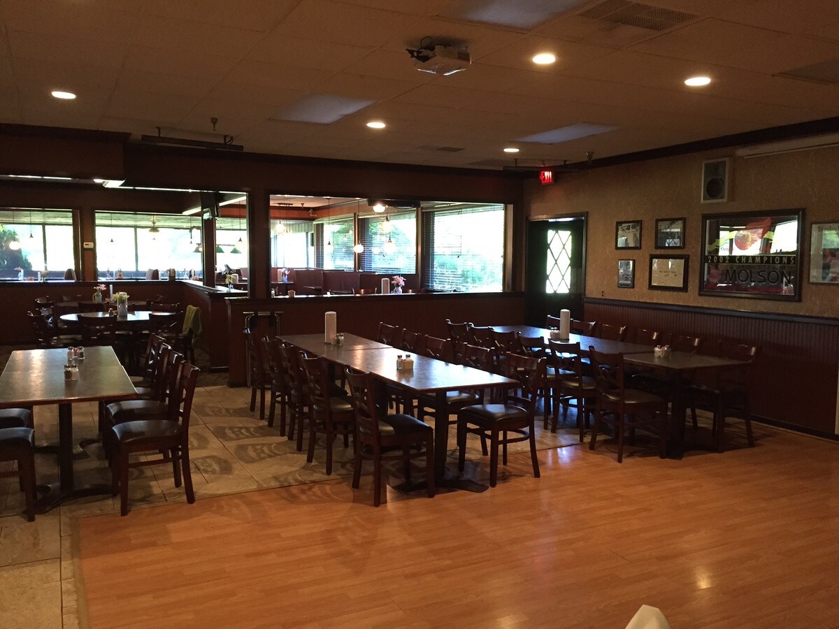 15001 Sibley Rd, Riverview, MI 48193