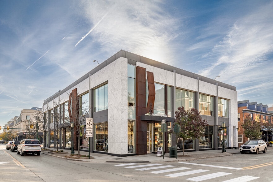 55-99 W Maple Rd, Birmingham, MI for lease - Building Photo - Image 3 of 14