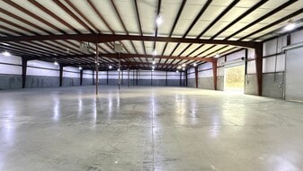 3024 Cherokee Park Rd, Morristown TN - Warehouse