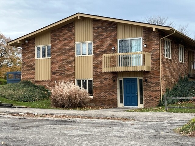 3020 Packard Rd, Ypsilanti, MI for sale - Building Photo - Image 1 of 1