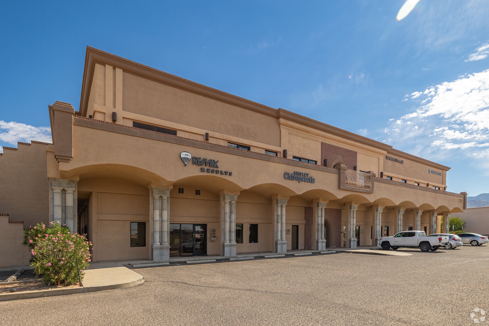 2292 W Magee Rd, Tucson, AZ for lease Primary Photo- Image 1 of 15