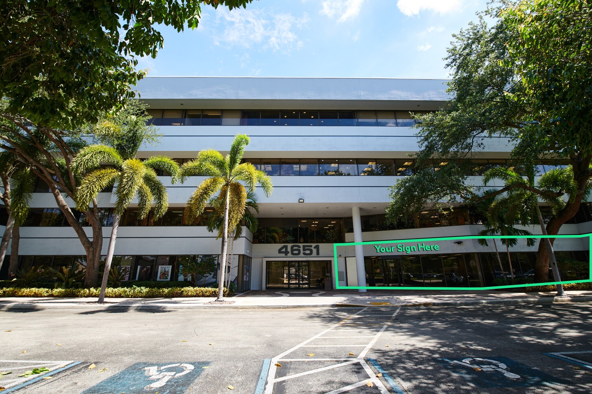 4651 Sheridan St, Hollywood, FL 33021