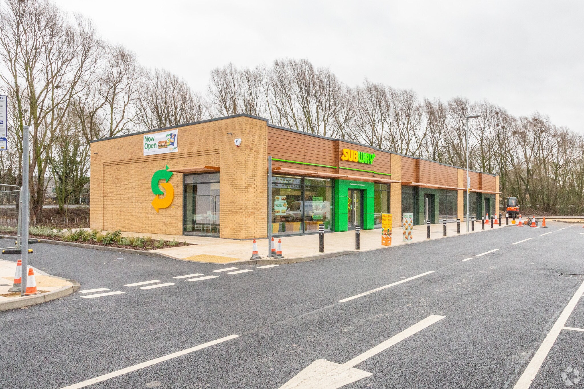 6 Harrison Way, St Ives for lease Primary Photo- Image 1 of 3