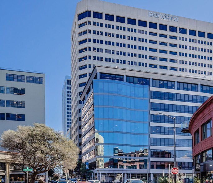 2101 ster St, Oakland, CA 94612 Center Twenty One