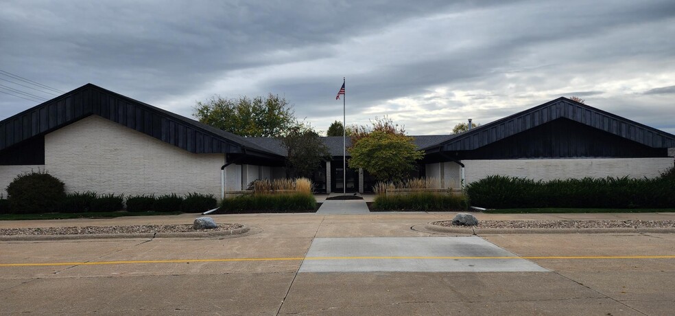 751 N Lincoln Ave, Fremont, NE for sale - Primary Photo - Image 1 of 1