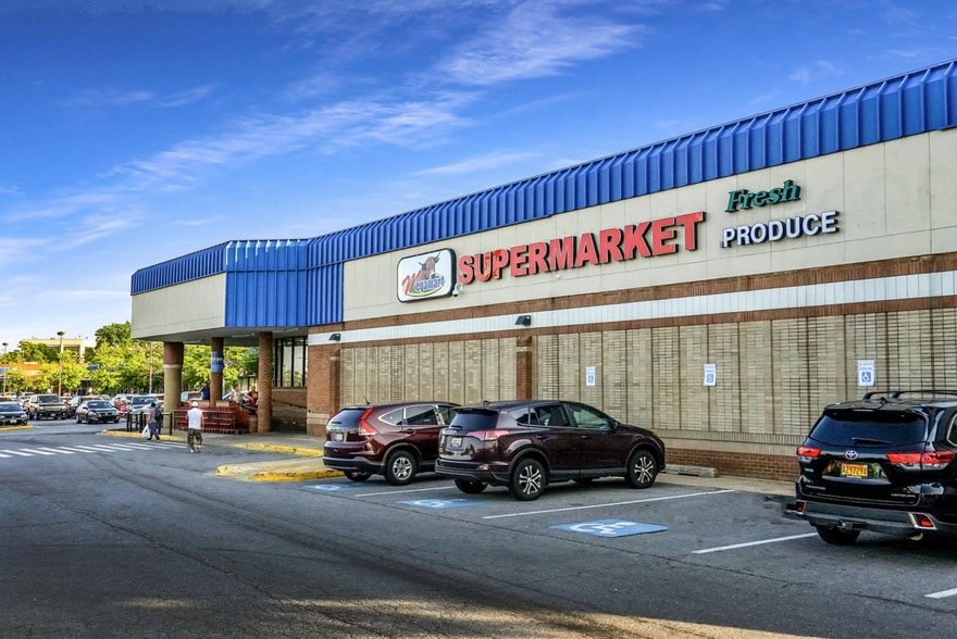 1100-1181 University Blvd E, Takoma Park, MD for lease - Building Photo - Image 1 of 5