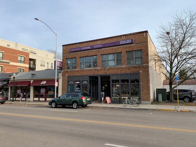 1925 Monroe St, Madison, WI 53711