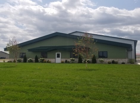 11000 Virginia St, Crown Point, IN for lease - Primary Photo - Image 1 of 3