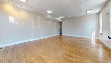 118 Findlay St, Cincinnati, OH for lease Interior Photo- Image 2 of 9