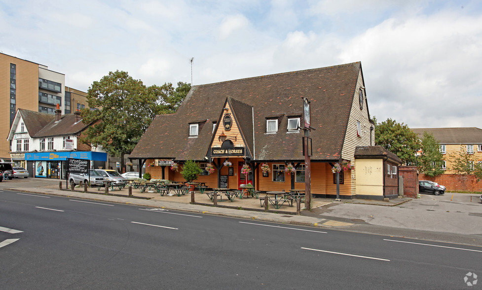 684 London Rd, Hounslow for sale - Primary Photo - Image 1 of 1